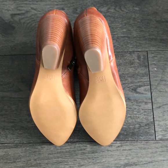 💖HP 01/12💖Frye reina booties for woman’s - Picture 6 of 8